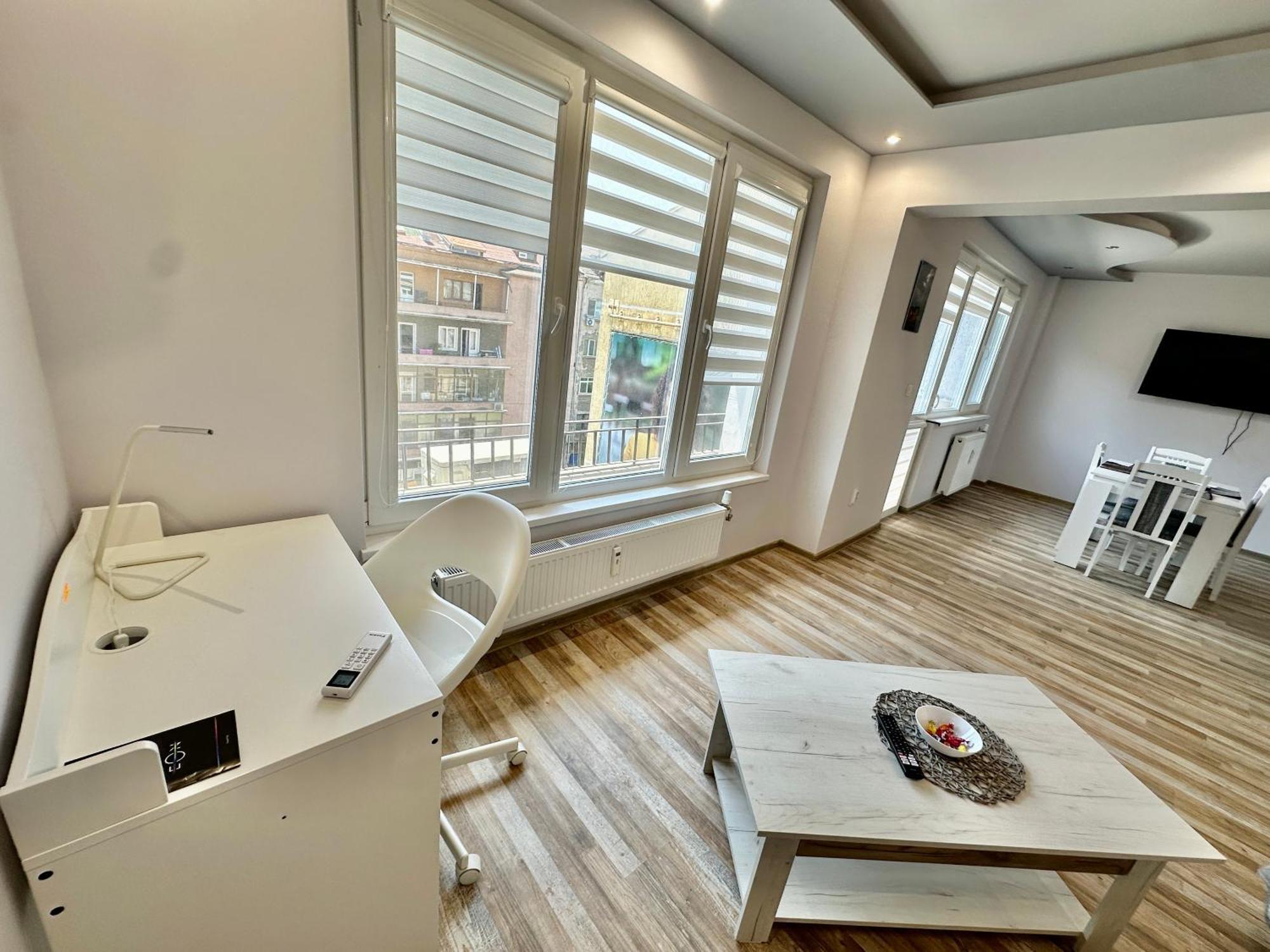 Central Vista Apartment By Mit Sofía Exterior foto